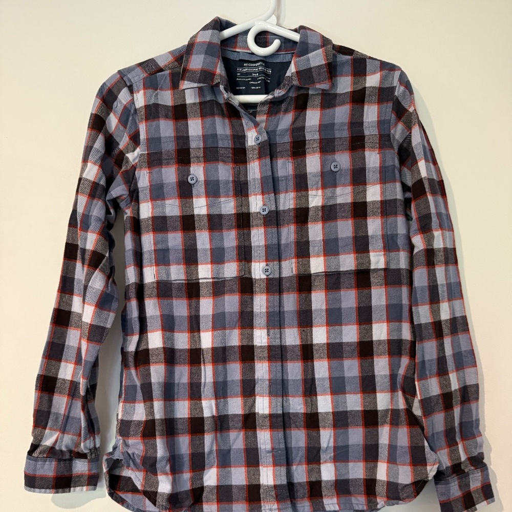 REI Flannel Button Down Shirt size small